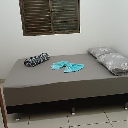 Pousada Cantinho Da Felicidade Uberlândia Esterno foto