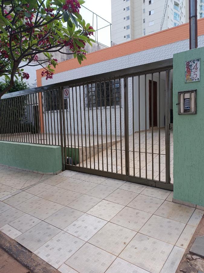 Pousada Cantinho Da Felicidade Uberlândia Esterno foto