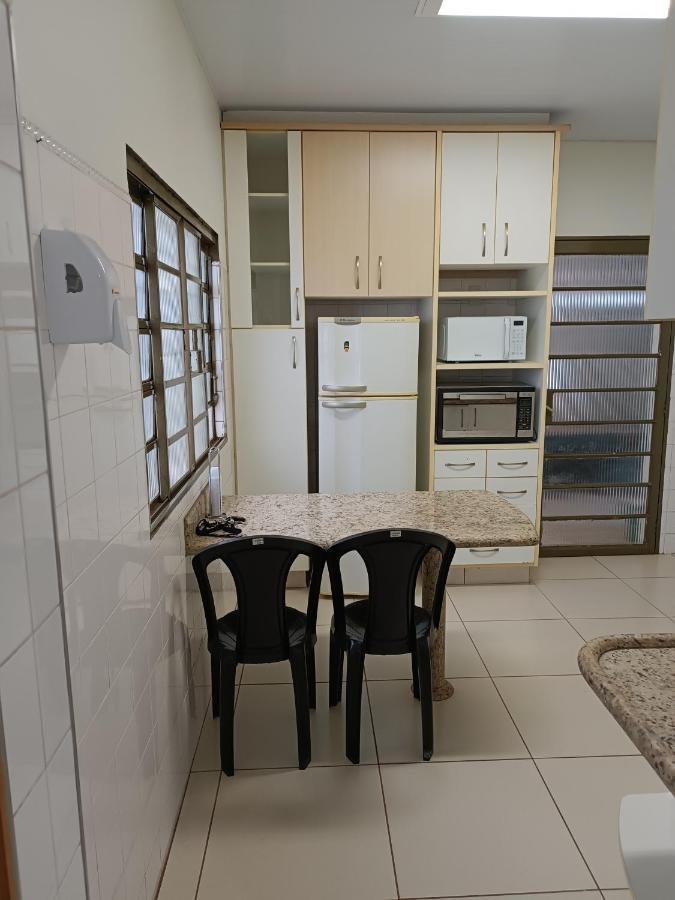 Pousada Cantinho Da Felicidade Uberlândia Esterno foto